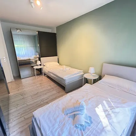 2br Inkl. Tv Mit Aussenbereich *